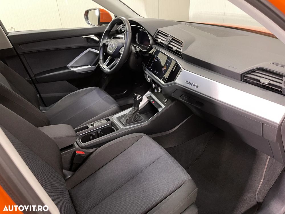 Audi Q3 2.0 45 TFSI S tronic quattro Advanced - 10