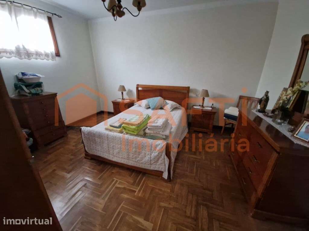 Moradia T5 - Grande imagem: 5/14