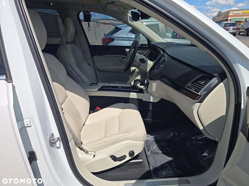 Volvo XC 90 T6 AWD Momentum - 8