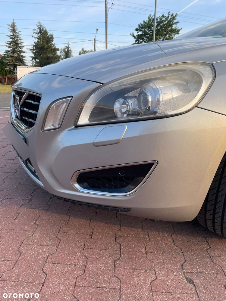 Volvo V60 D5 AWD R-Design Summum - 10
