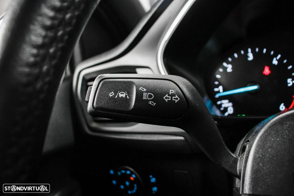 Ford Focus SW 1.5 TDCi EcoBlue Active - 35