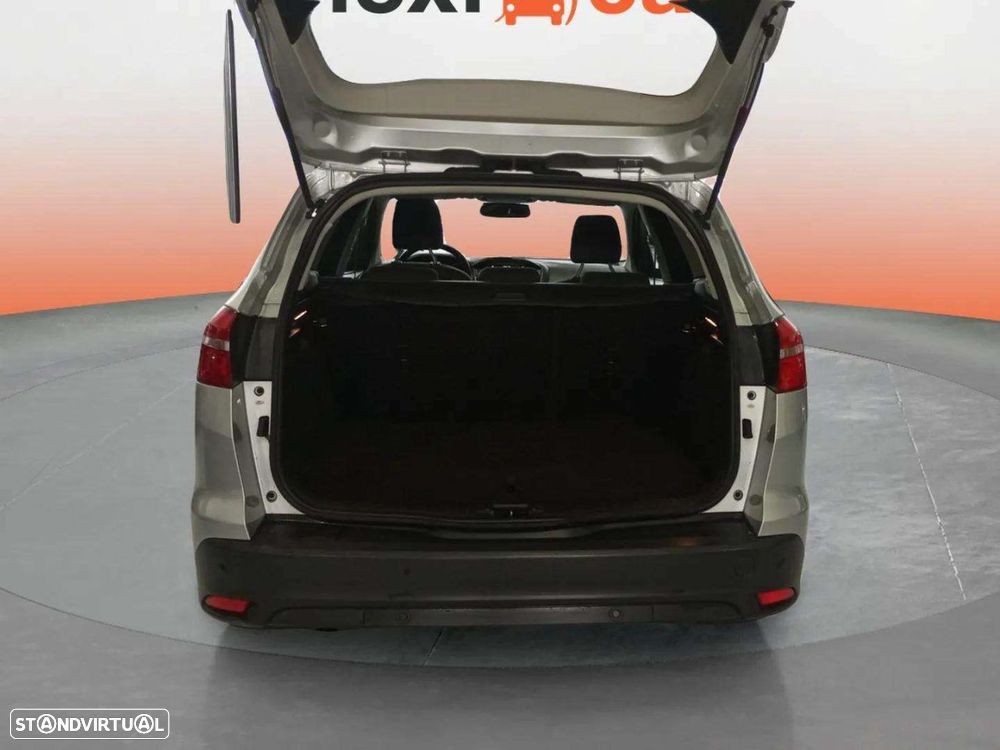 Ford Focus SW 1.5 TDCi EcoBlue Titanium Aut. - 6