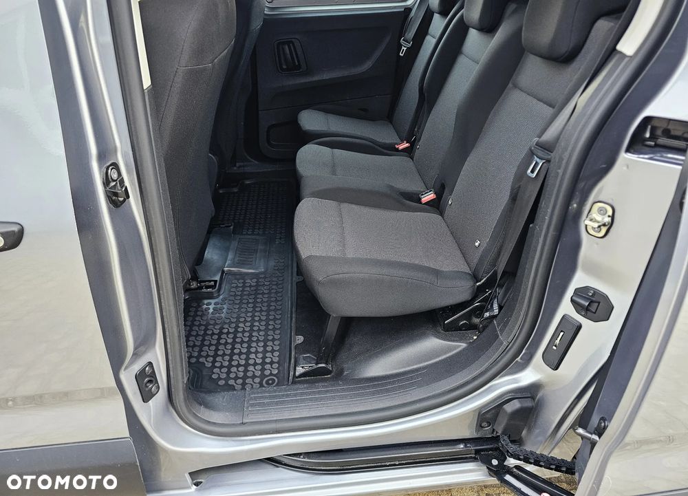 Toyota Proace City Verso 1.5 D-4D Family - 12