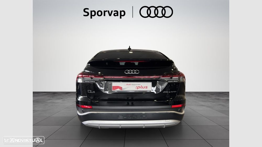 Audi Q4 e-tron 45 82 kWh SE Business Plus - 3