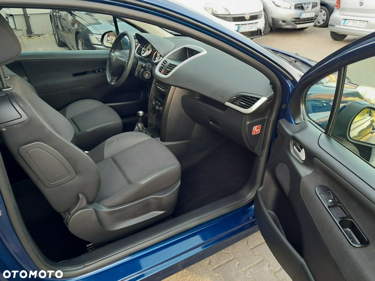 Peugeot 207 1.4 Trendy - 12
