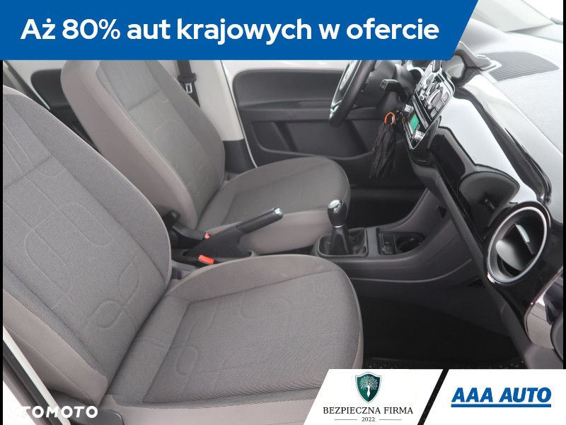 Volkswagen up! - 10