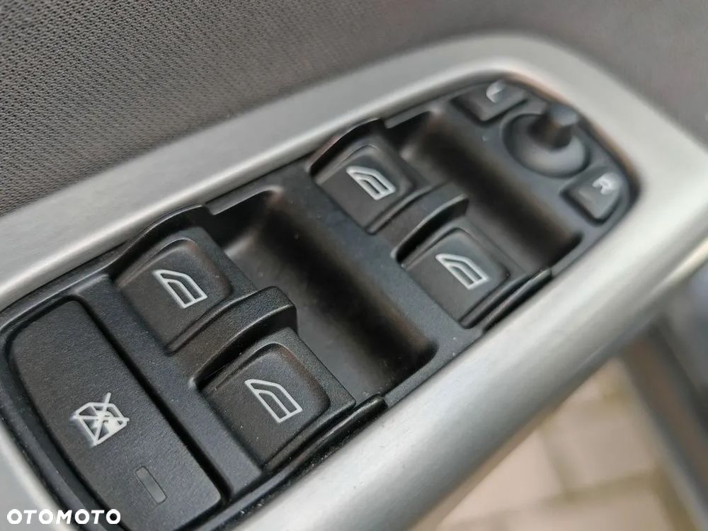 Volvo V50 2.0D DPF Momentum - 26