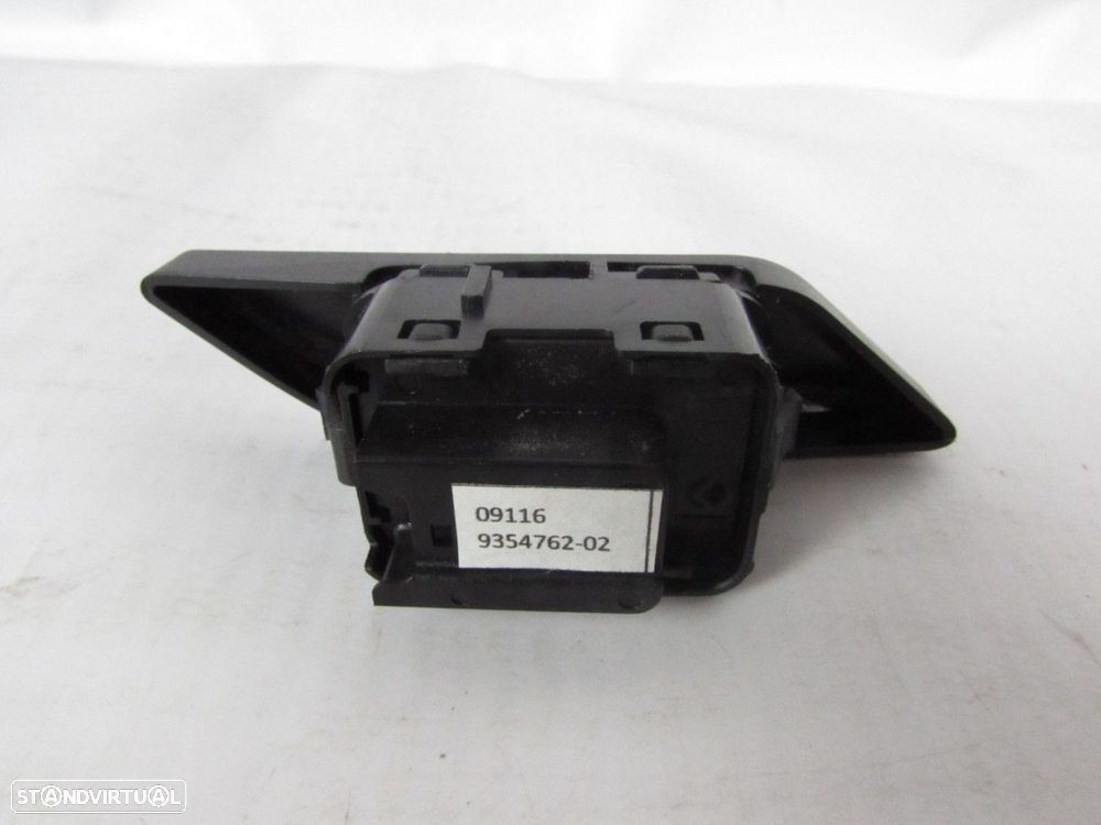 Botão do fecho central Direito Seminovo/ Original BMW 5 (G30, F90)/BMW 5 Touring... - 2