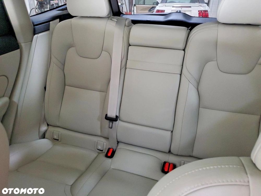 Volvo XC 60 T5 AWD Geartronic Inscription - 9