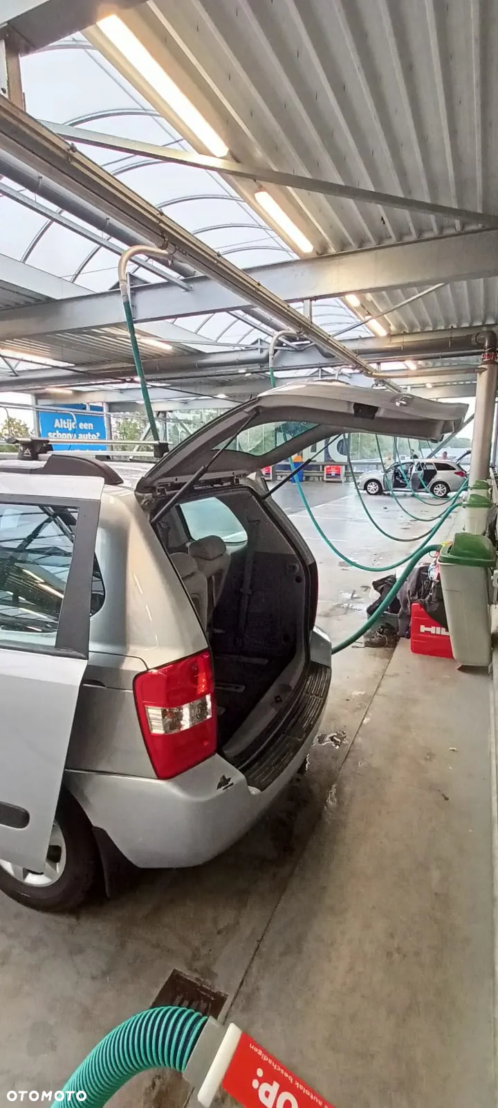 Kia Carnival 2.9 CRDi Tour - 35