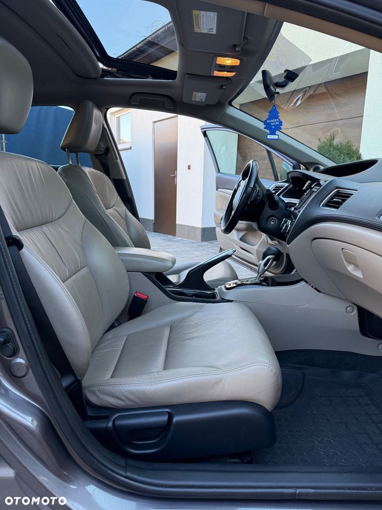 Honda Civic 1.8i-VTEC Automatik Executive - 15