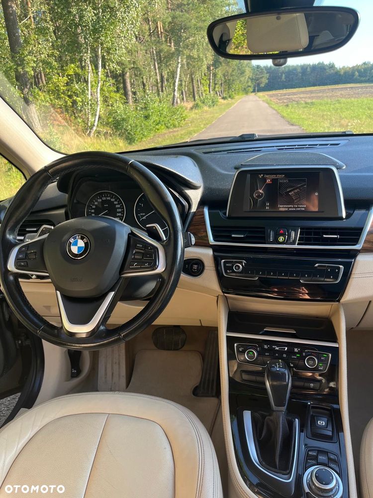 BMW Seria 2 218d Luxury Line - 11
