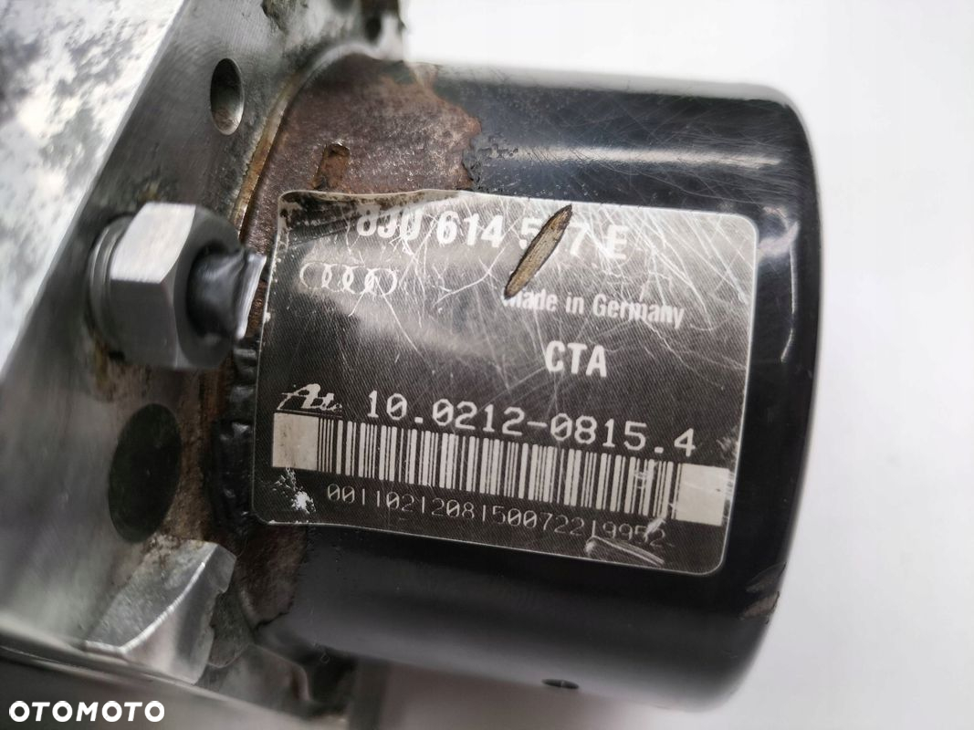 POMPA ABS Audi TT 8J0614517E - 2