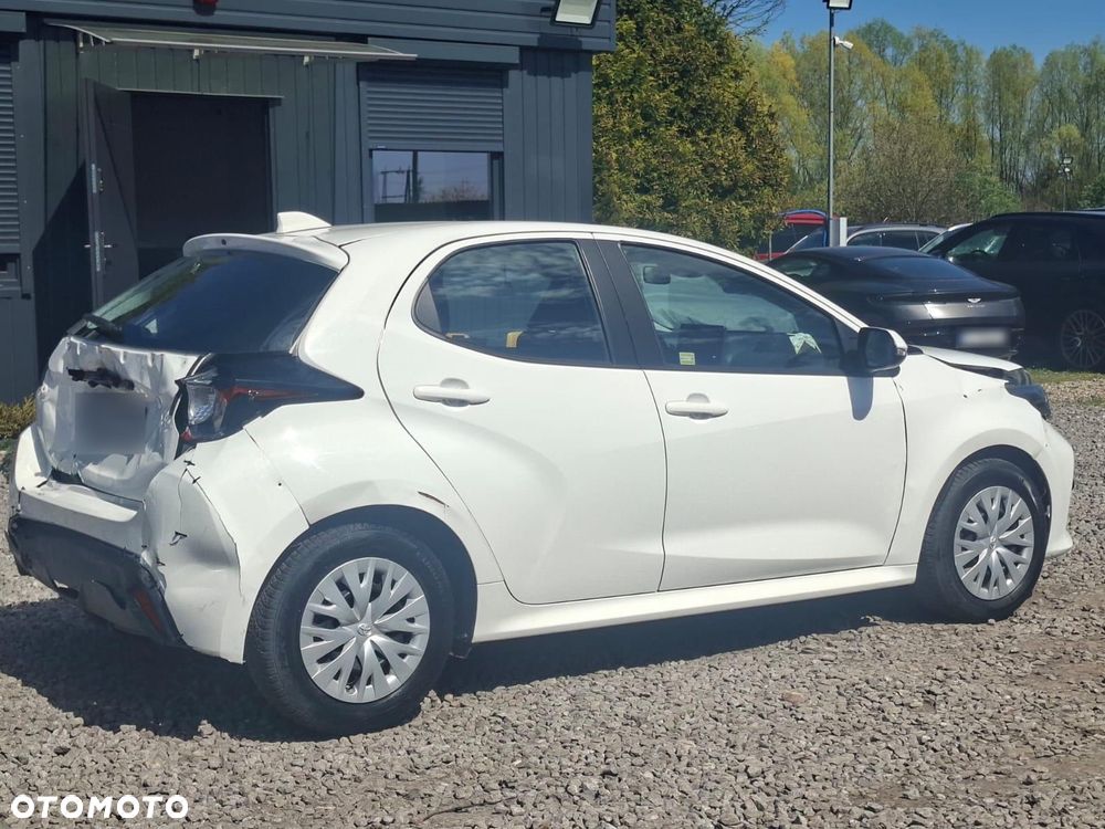 Toyota Yaris 1.0 Active - 10