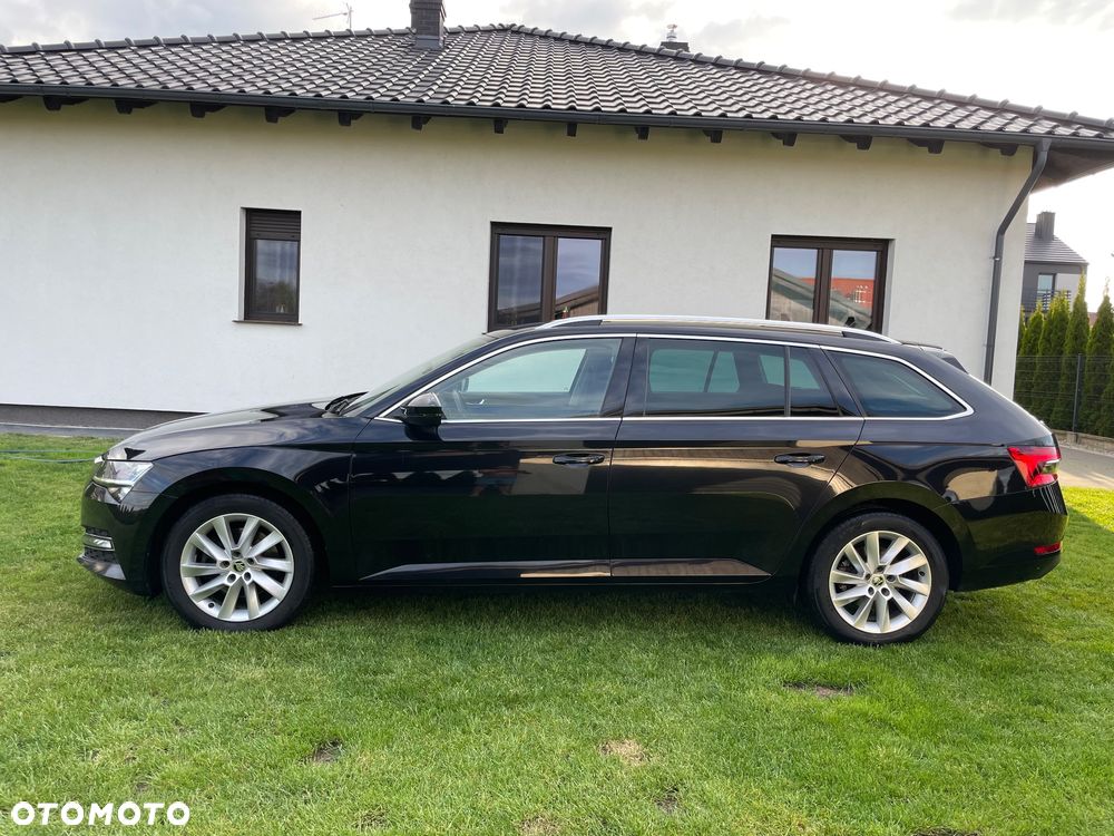 Skoda Superb 2.0 TDI SCR 4x4 Style DSG - 2