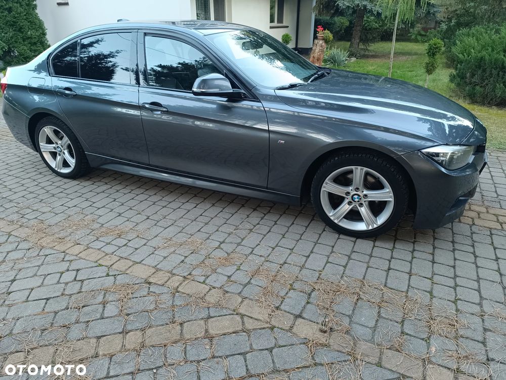BMW Seria 3 318d xDrive M Sport - 7