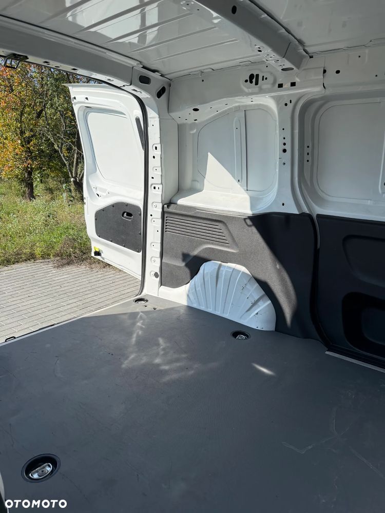 Toyota ProAce - 13