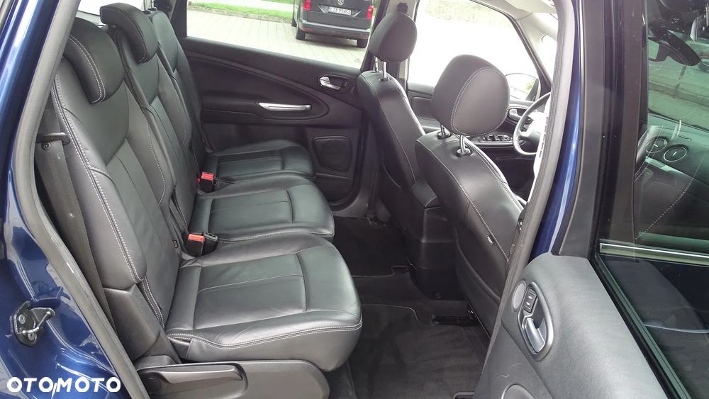 Ford S-Max 2.0 TDCi Titanium - 13