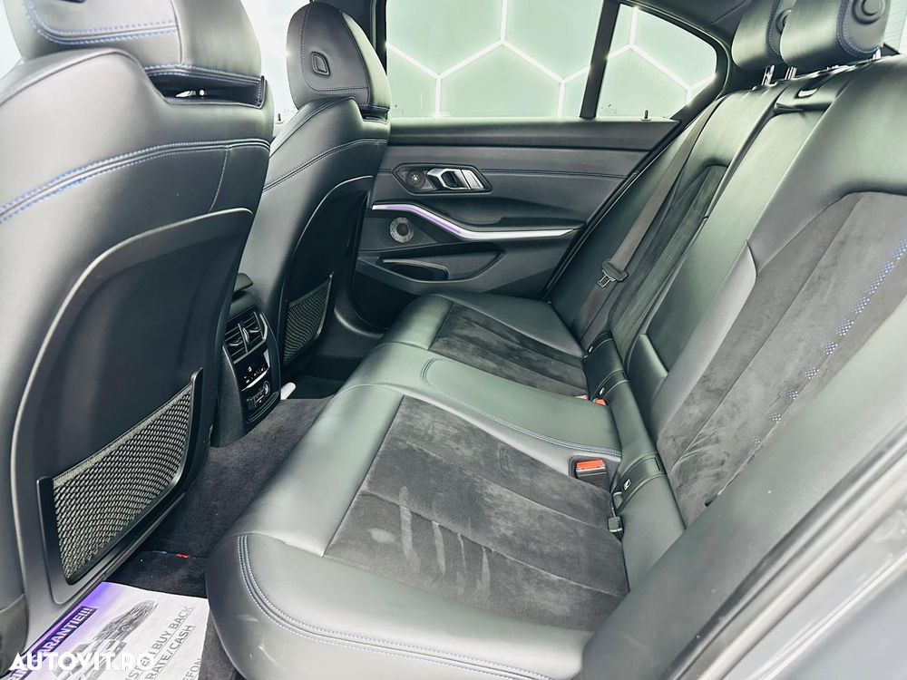 BMW Seria 3 318d Aut. Edition M Sport Shadow - 16