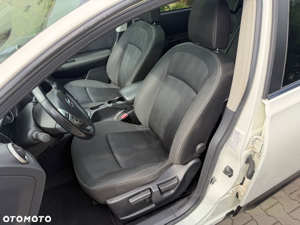 Nissan Qashqai+2 2.0 I-Way - 23