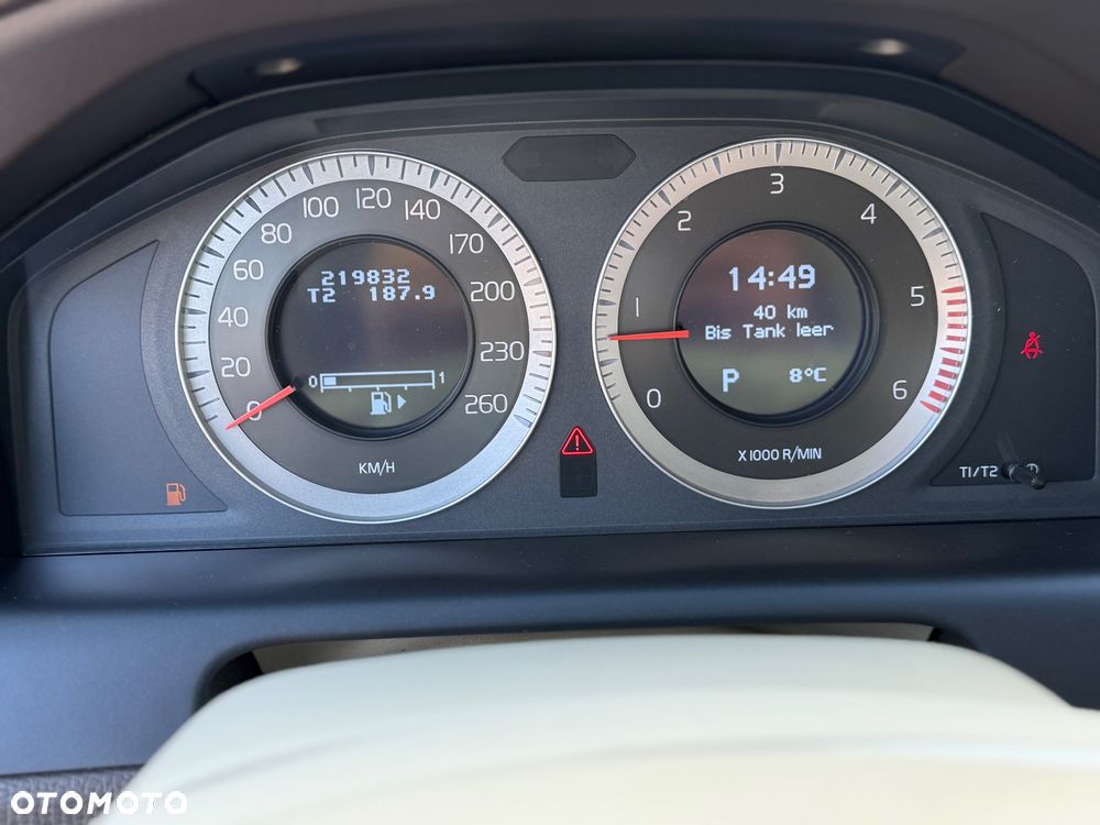 Volvo XC 60 2.4D Summum - 13