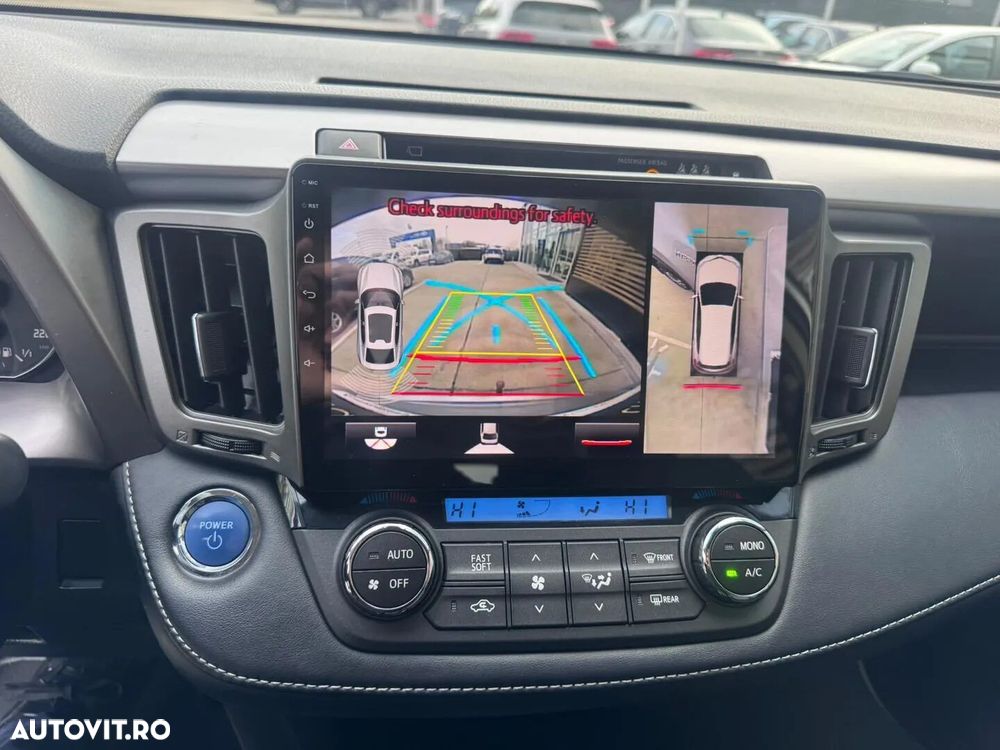 Toyota RAV4 - 22