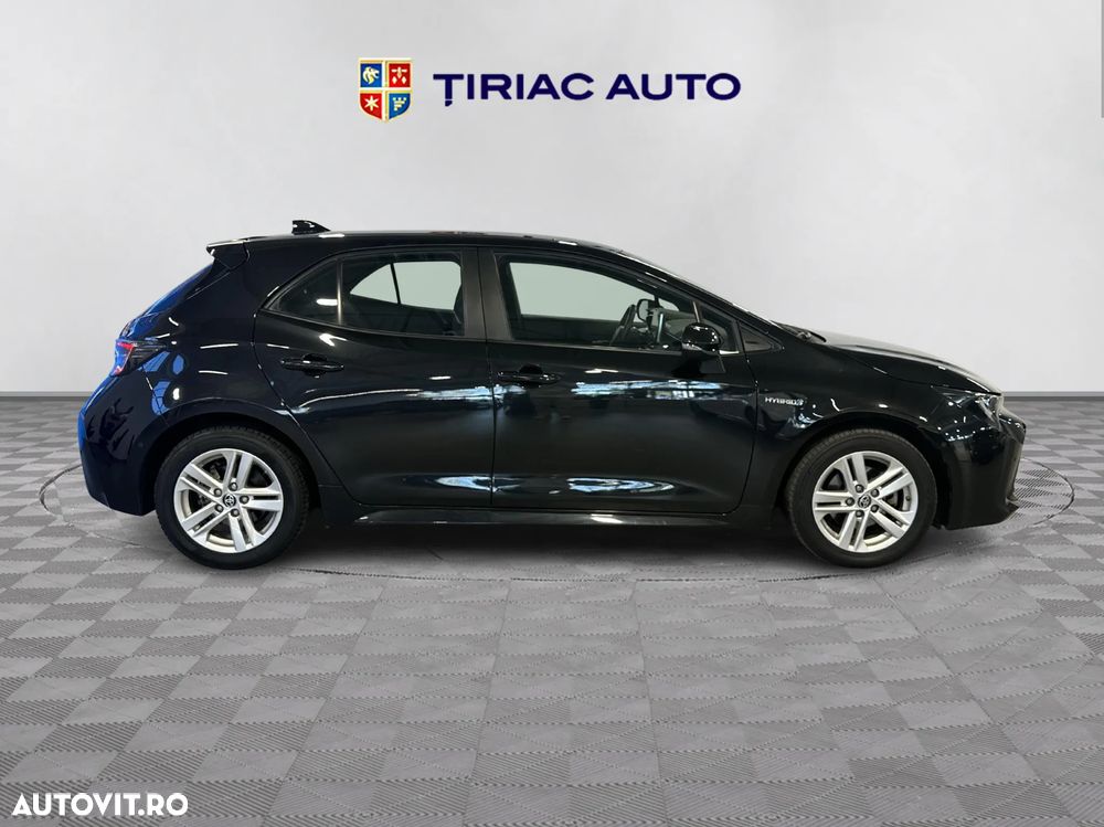 Toyota Corolla - 6
