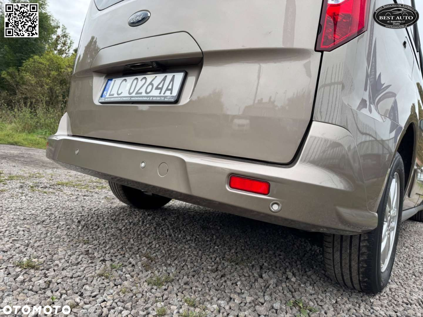 Ford Tourneo Connect Grand - 13