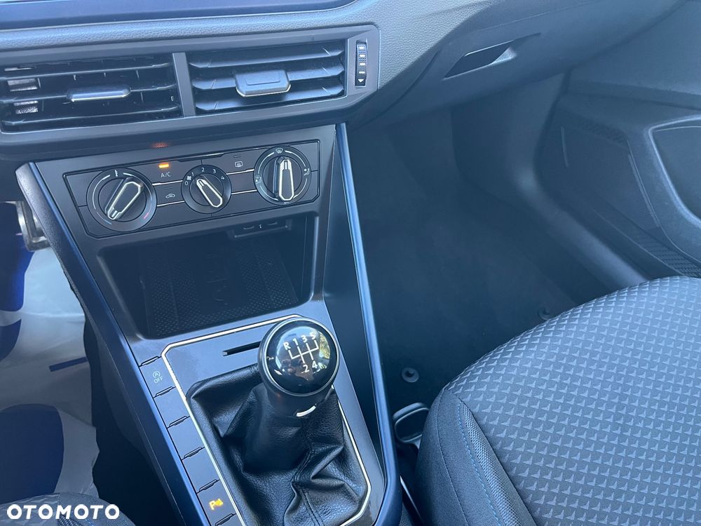 Volkswagen Polo 1.0 TSI Blue Motion - 17