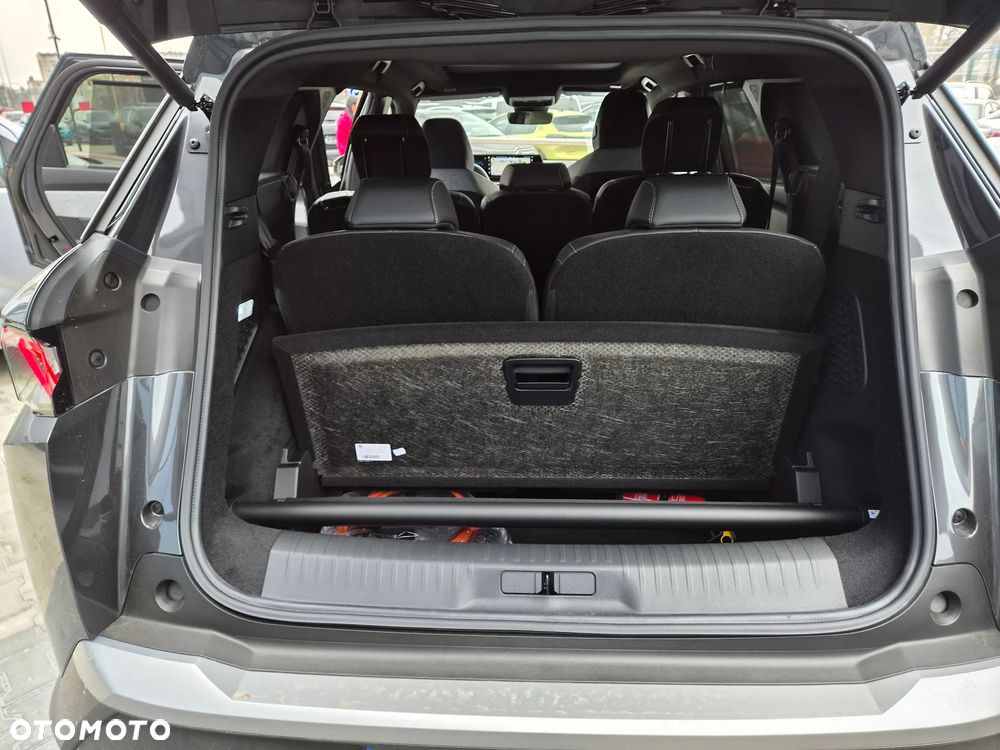 Peugeot 5008 - 16