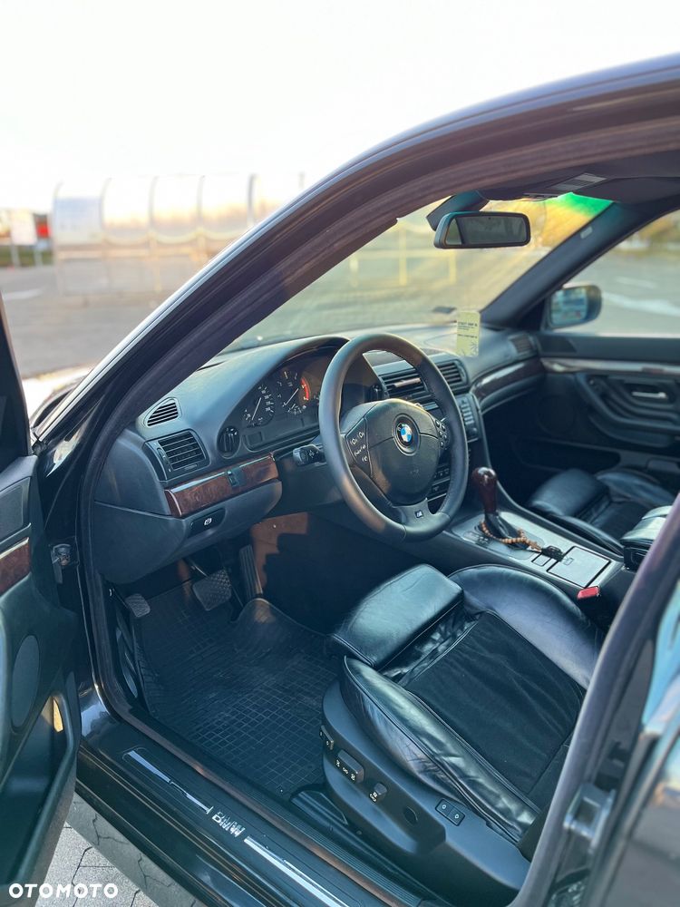 BMW Seria 7 730d - 21