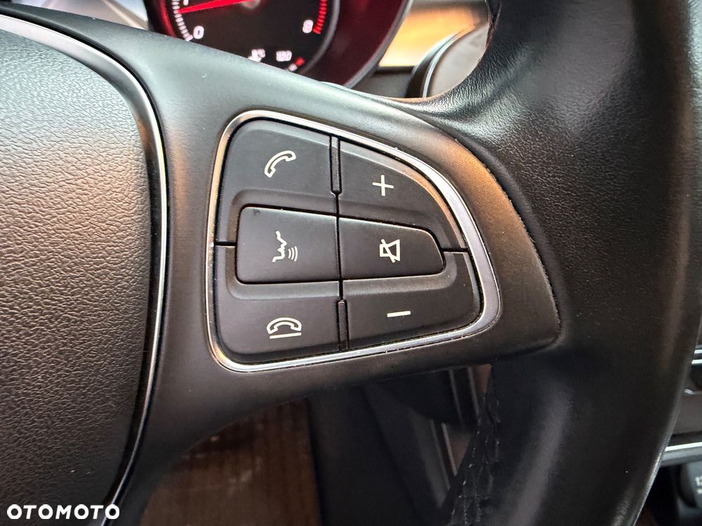 Mercedes-Benz Klasa C 200 Avantgarde - 24