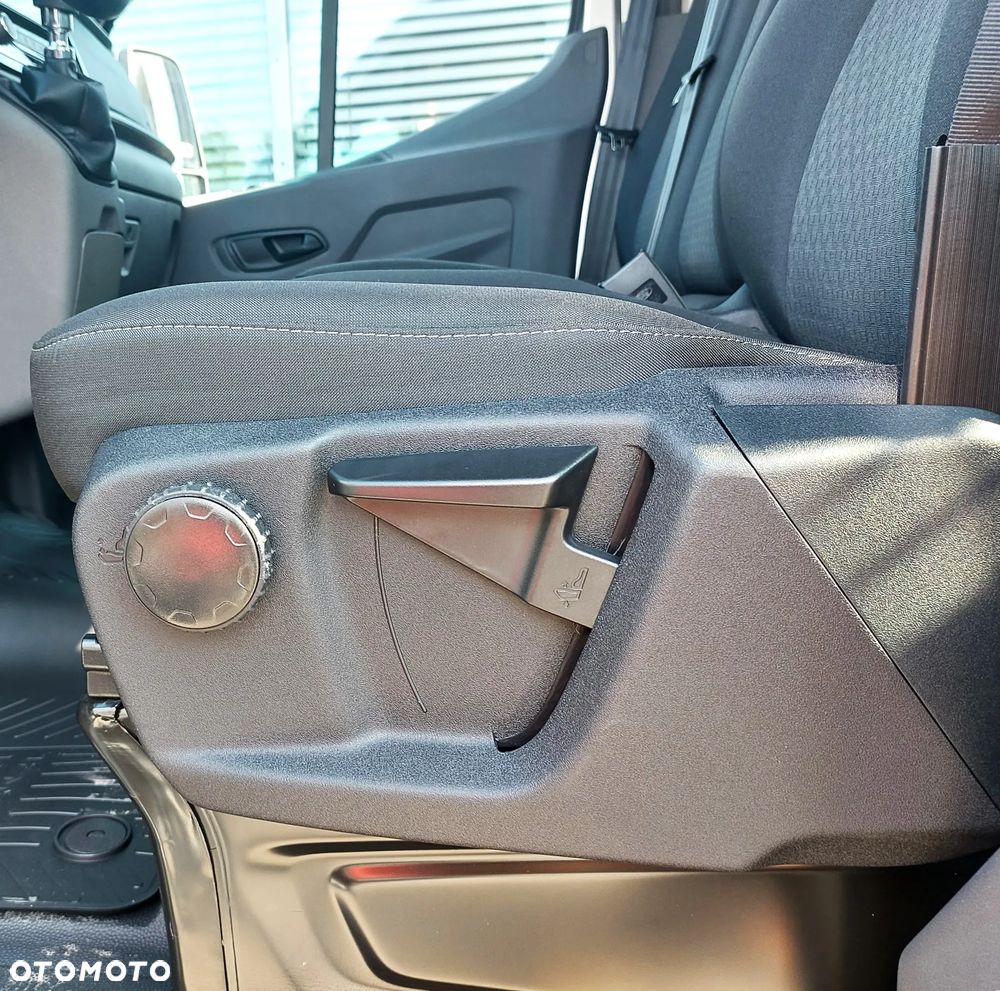 Ford Transit - 10