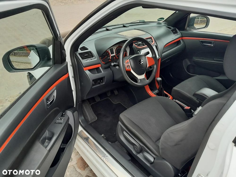 Suzuki Swift 1.2 X-ITE - 7