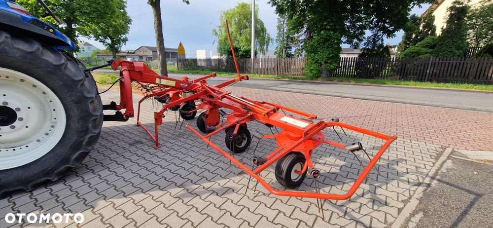 Kuhn GF 6502 6-cio karuzelowa 6,5M Pierwszy właściciel Jak nowa - 7