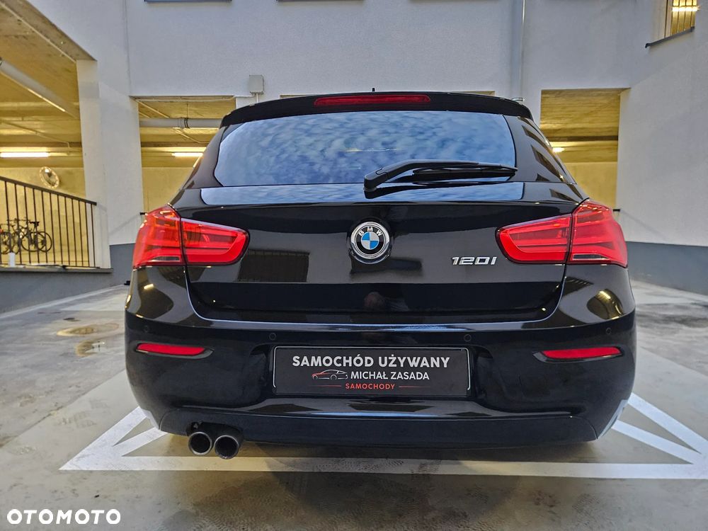 BMW Seria 1 120i Advantage sport - 34