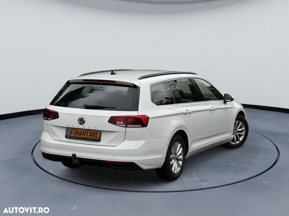 Volkswagen Passat 2.0 TDI SCR DSG Elegance - 2