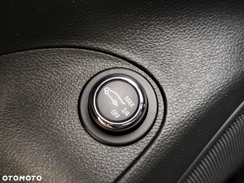 Opel Astra 1.4 Turbo Dynamic - 30