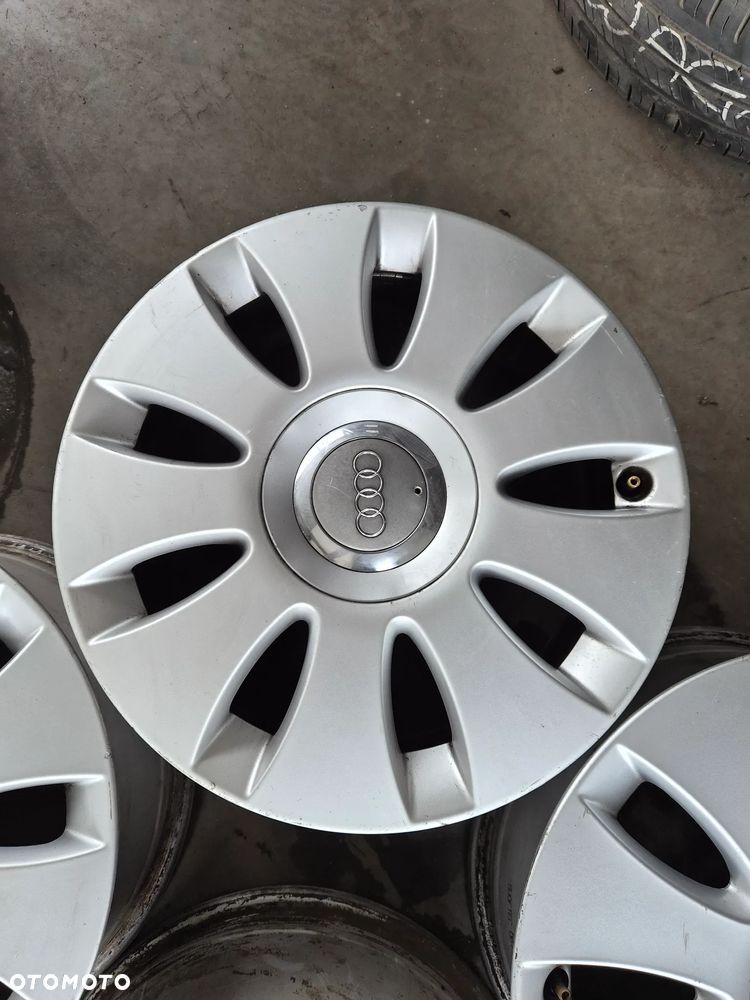Felga alu Audi 6.5J16 5X112 8P0601025 oryginał - 3