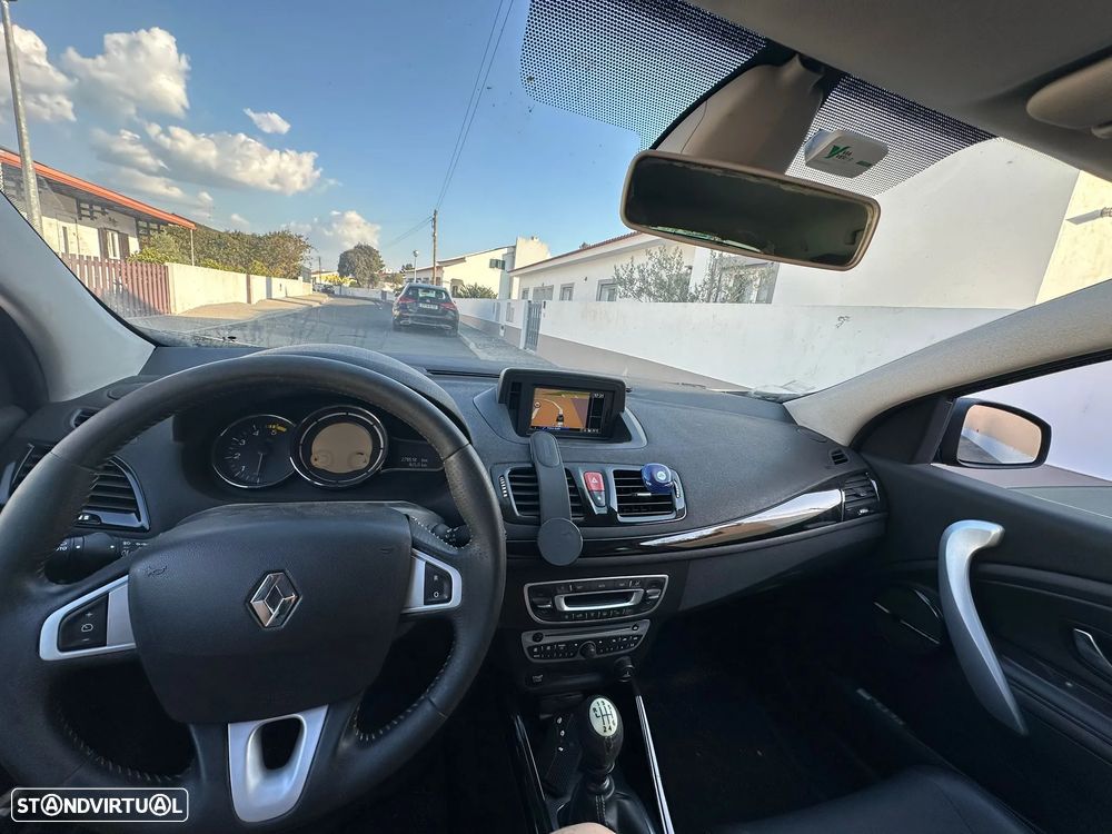 Renault Mégane Sport Tourer dCi 130 FAP BOSE Edition - 7