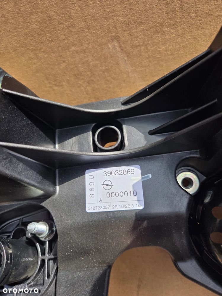 Pedały Pedał sprzęgła hamulca gazu Opel Zafira C 39032869 13253781 - 3