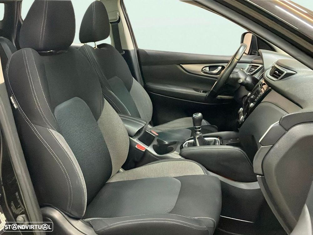 Nissan Qashqai 1.3 DIG-T N-Connecta - 14