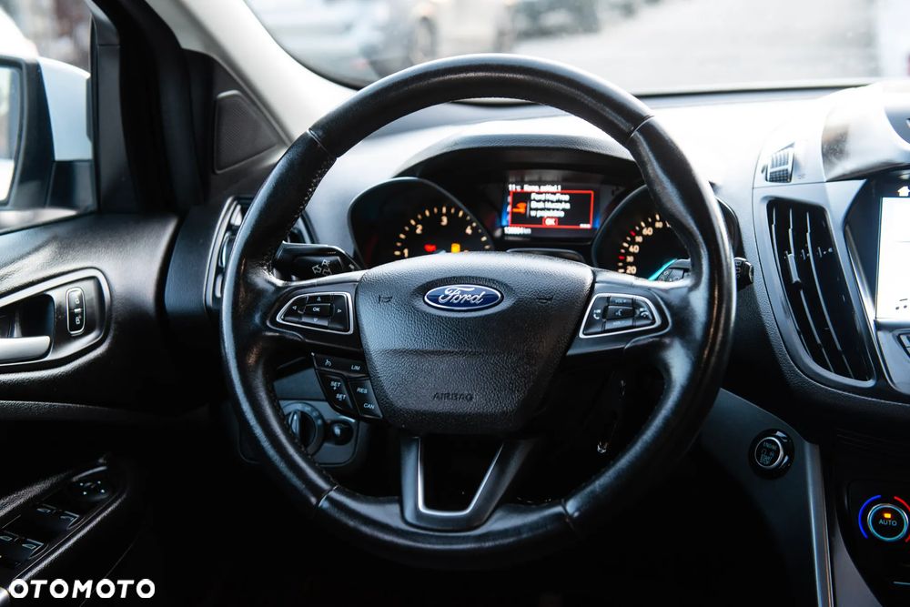 Ford Kuga 2.0 TDCi 4x4 Titanium - 31