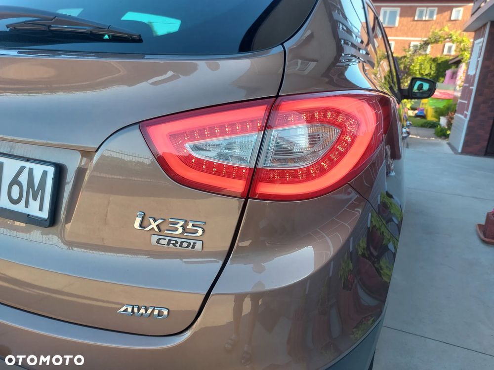 Hyundai ix35 2.0 CRDi Premium 4WD - 24