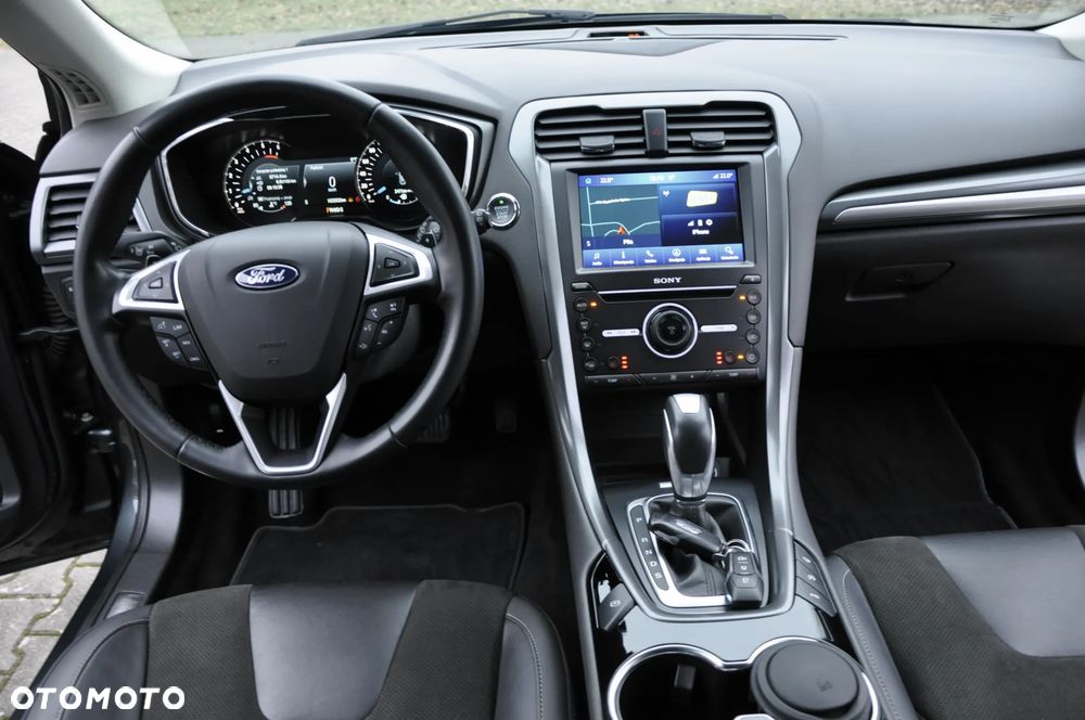 Ford Mondeo 2.0 TDCi Titanium PowerShift - 27