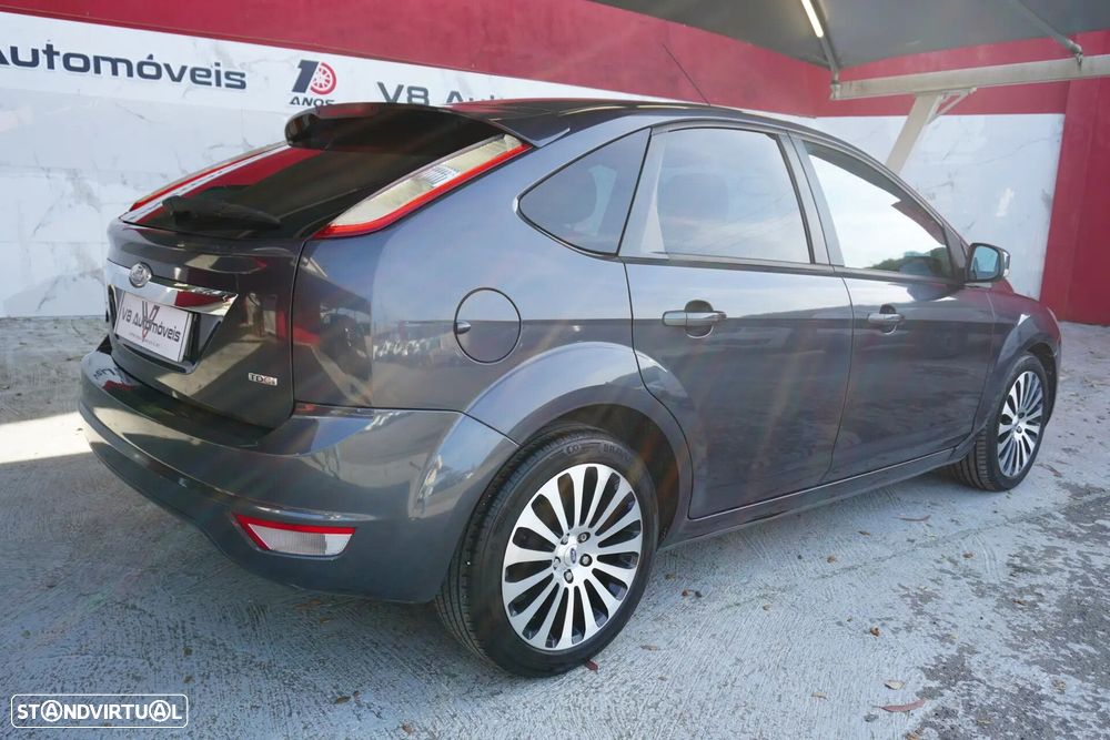 Ford Focus 1.6 TDCi Ghia - 16