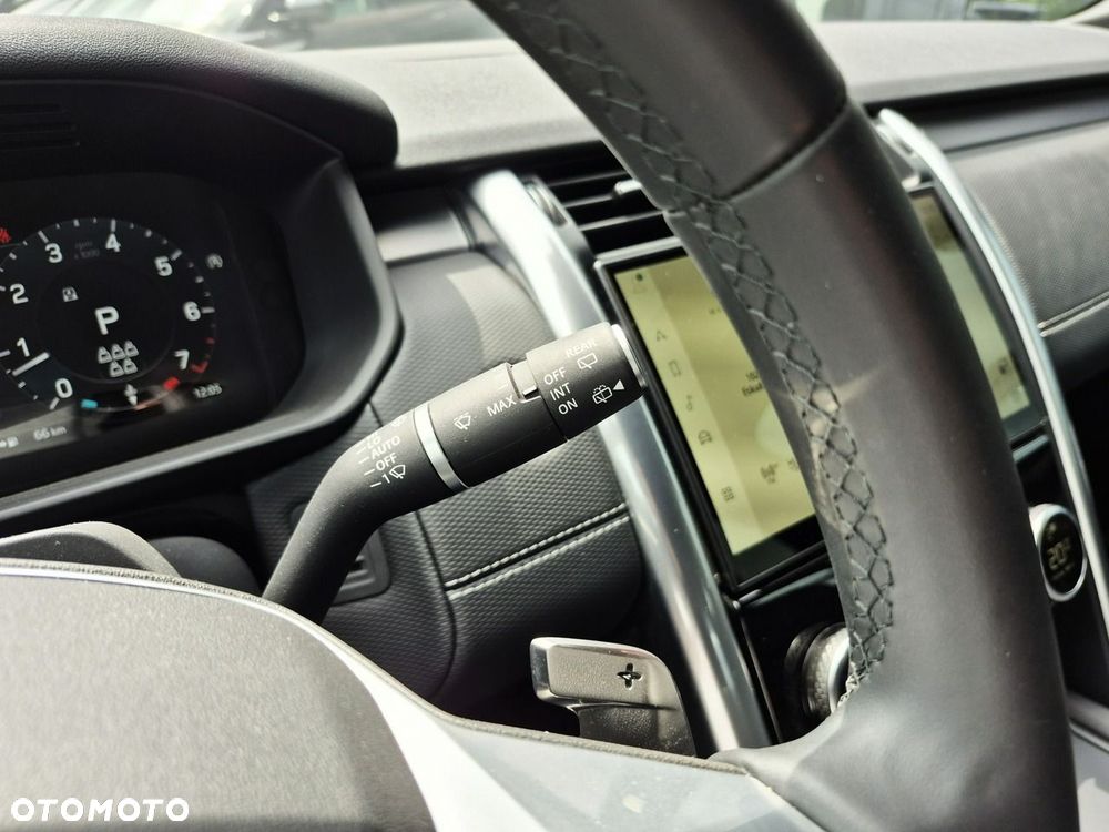 Land Rover Discovery P300 - 34