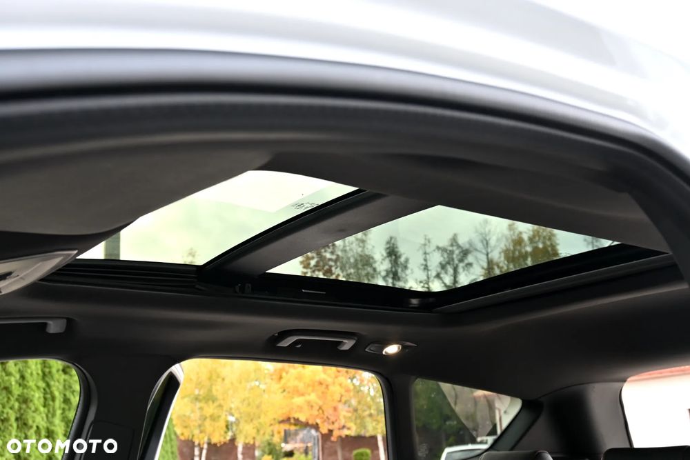 Ford Kuga 1.5 EcoBoost AWD ST-Line ASS - 24