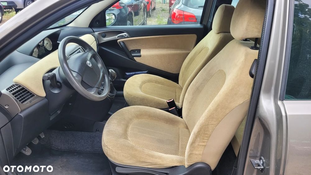 Lancia Ypsilon 1.2 8v Argento - 8