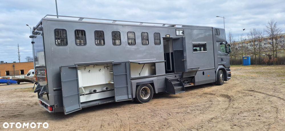 Scania Koniowóz 7-koni + living - 5